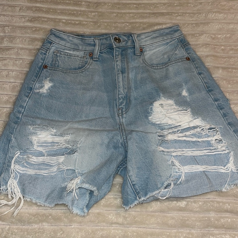 American Eagle relaxed mom shorts